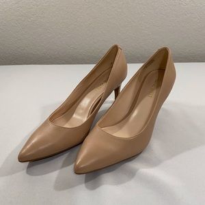Nude Nine West Pumps